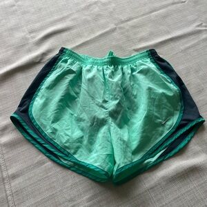 Women's Nike Tempo Shorts - Sz. M